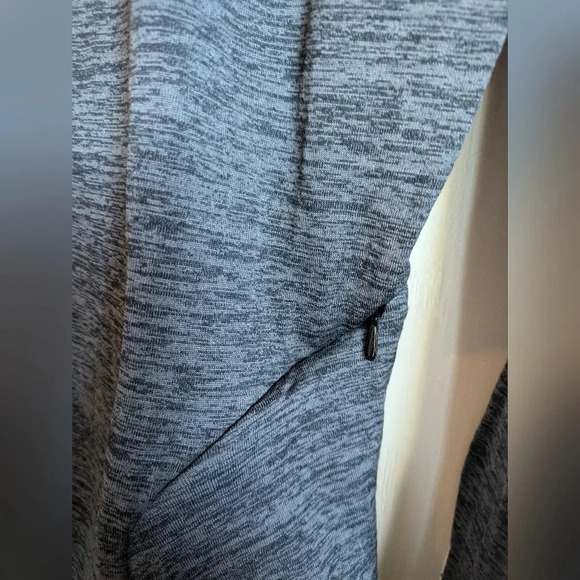 Nike Dri-Fit 3/4 Pullover in Dark Gray size Medium Performance Athletic Active - Picture 5 of 8